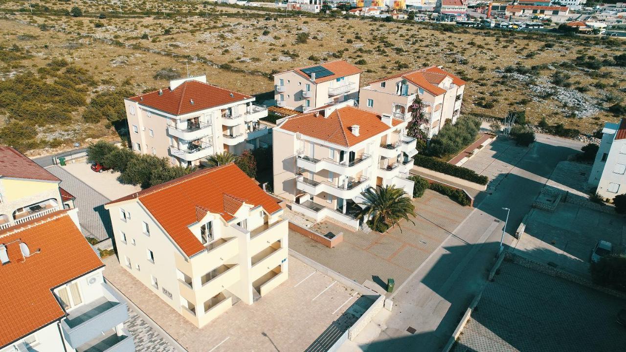 Summer Fun Apartments Новалья Экстерьер фото